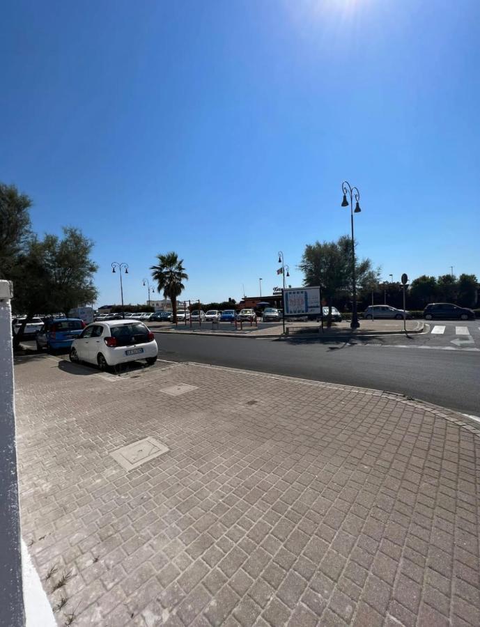 Villa Pisola Fiumicino Airport - Seafront Exterior foto